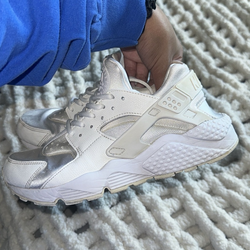 Nike Air Huarache - Picture 5 of 5